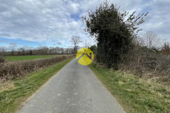Beau terrain de loisirs plat