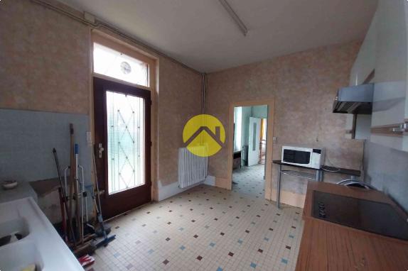 MAISON D'ARTISTE OU D'ARTISAN