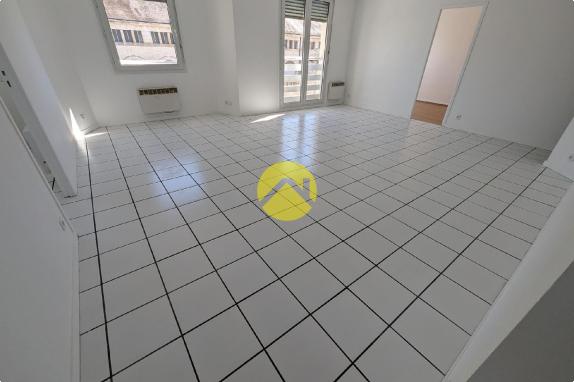 APPARTEMENT  PLACE   NATION