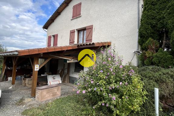 Maison familiale à la campagne