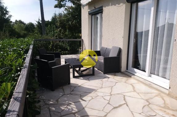 SUPERBE MAISON FAMILIALE 5 CH