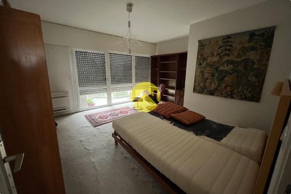 APPARTEMENT AVEC BALCON GARAGE