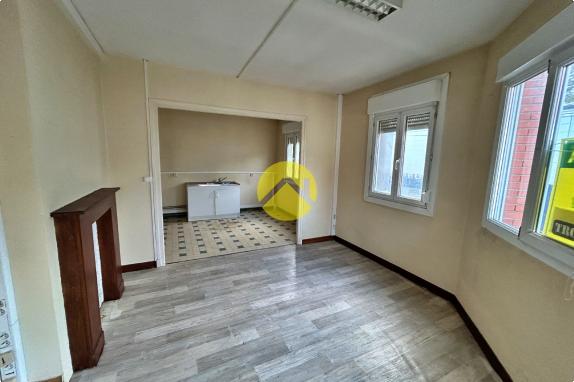 Appartement / Immeuble Fruges, 15 pièces à vendre