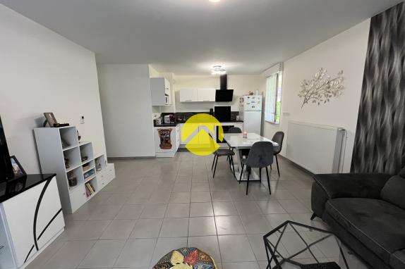 Appartement / Immeuble Bourges avaricum, 3 pièces à vendre