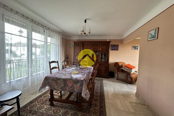 PAVILLON SUR SOUS-SOL 71 M² 