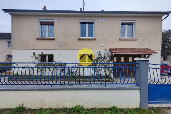 PAVILLON SUR SOUS-SOL 71 M² 
