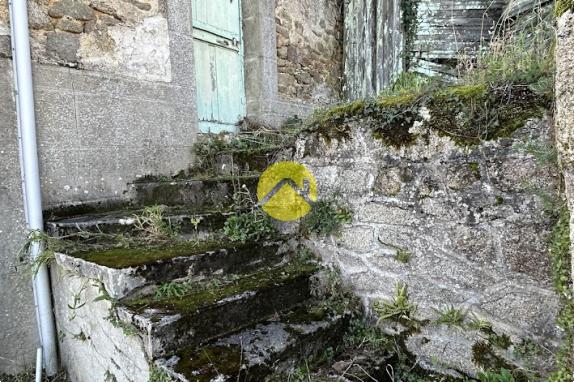 MAISON DE VILLAGE