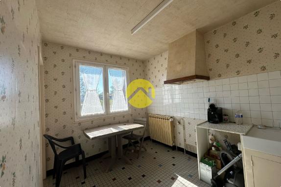 PAVILLON SUR SOUS-SOL  58M² 