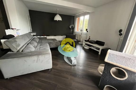 APPARTEMENT SERAUCOURT