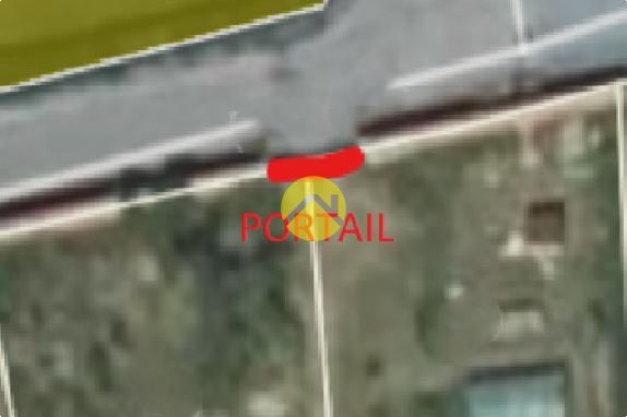 Maison avec garage et jardin