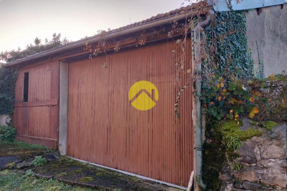 MAISON AVEC JARDIN ET GARAGE