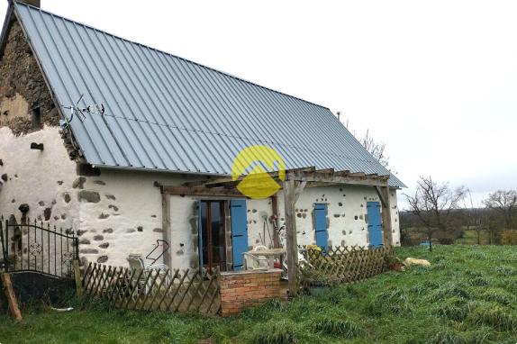 MAISON AU CALME AVEC JARDIN