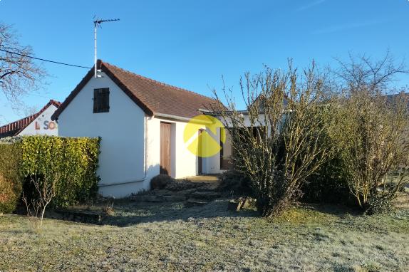 MAISON HABITABLE AVEC JARDIN ET GARAGE