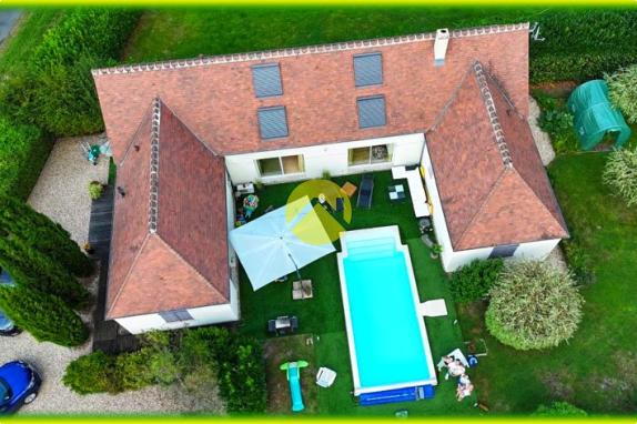 BELLE DEMEURE 4 CHAMBRES