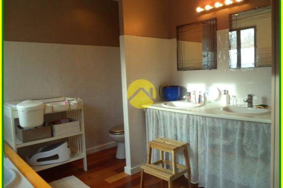BELLE DEMEURE 4 CHAMBRES