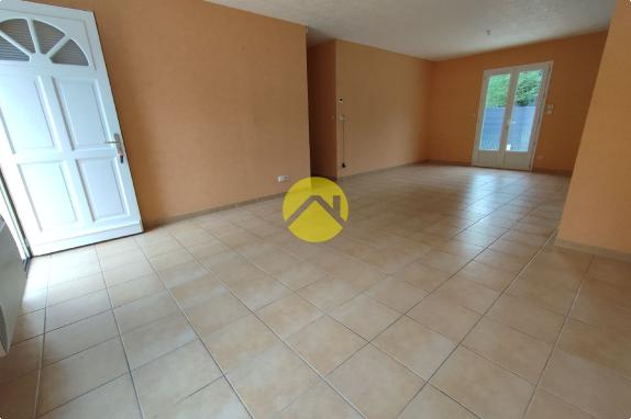 PLAIN-PIED, PROCHE COMMODITES