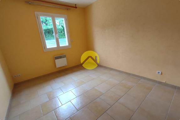 PLAIN-PIED, PROCHE COMMODITES