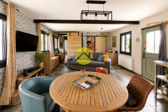 MAISON RENOVEE ENTRE TERRE ET MER