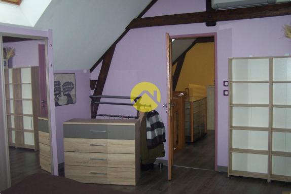 MAISON DE CARACTERE SANS VIS A VIS