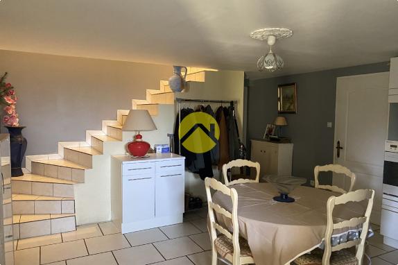 MAISON 140M²  6 pièces