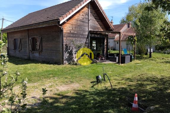Chalet, idéal maison de campagne