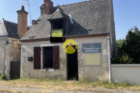 Petite maison au bord du lac 