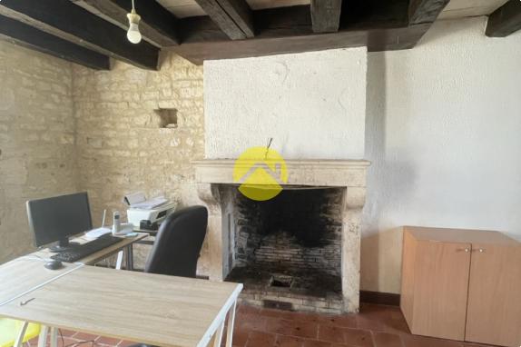 Petite maison au bord du lac 