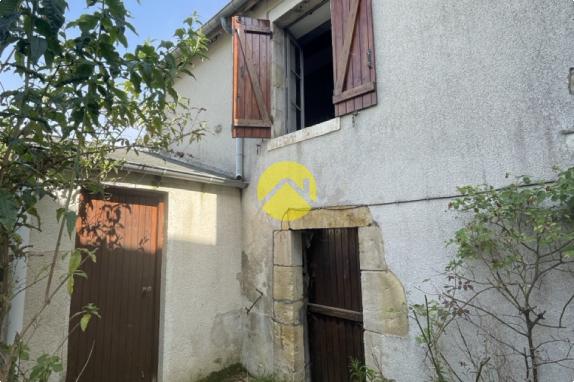 Petite maison au bord du lac 