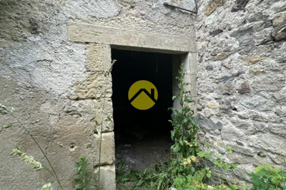 Grande maison à rénover