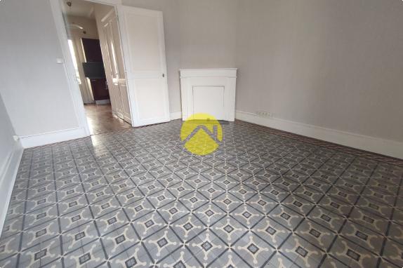 Maison / Pavillon Vailly sur sauldre, 5 pièces à louer