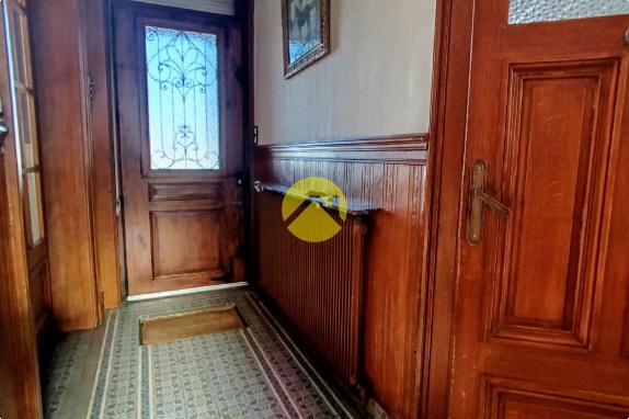  Grande maison bourgeoise au charme intemporel