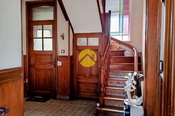  Grande maison bourgeoise au charme intemporel