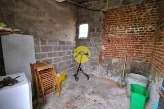 Charmante maison de plain-pied à rénover, située en campagne