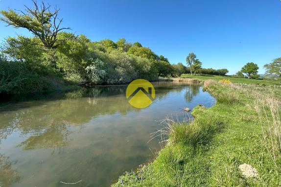 TERRAIN CONSTR 3,3HA ET 2 ETANGS