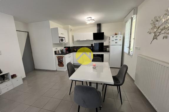 APPARTEMENT AVEC TERASSE 