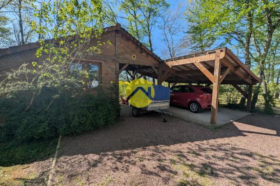 Maison  en bois avec piscine