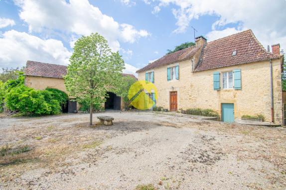 Maison avec cachet à Rénover