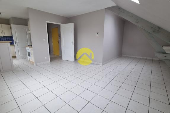 GRAND T2 AVEC PARKING ET ASCENSEUR