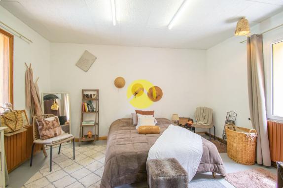 Magnifique maison sur 2.7Ha