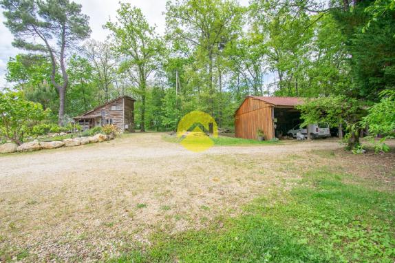 Magnifique maison sur 2.7Ha