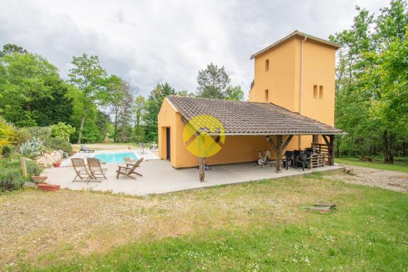 Magnifique maison sur 2.7Ha