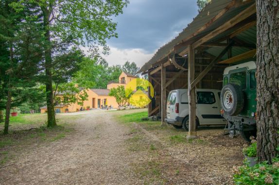 Magnifique maison sur 2.7Ha
