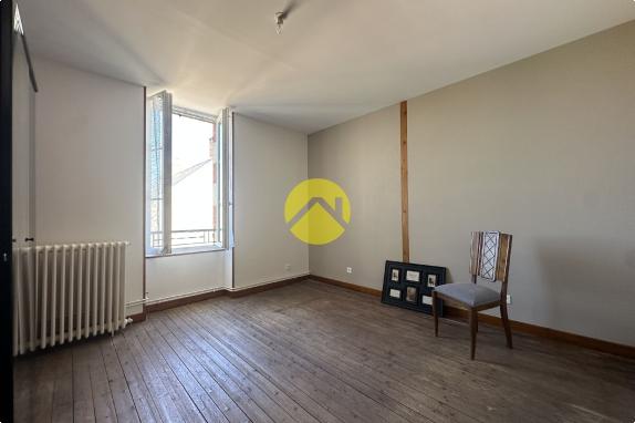 MAISON DE CARACTÈRE RÉNOVÉE