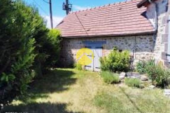 maison bord de route