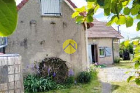 maison bord de route