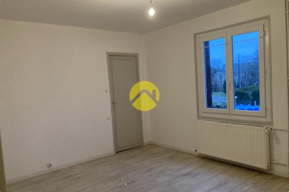 PROCHE AVORD MAISON 6 PIECES