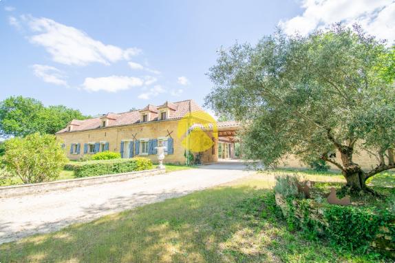 Magnifique longère 395m2 habitable