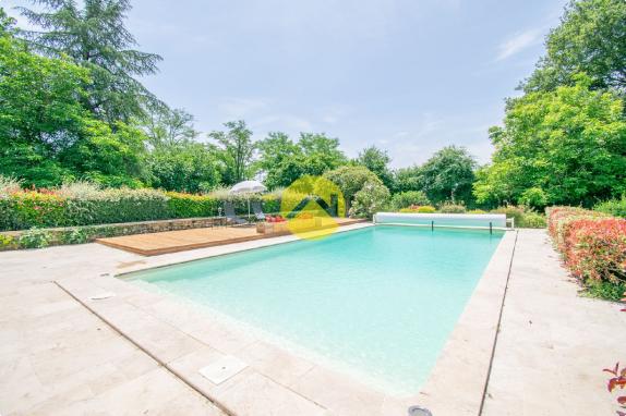 Magnifique longère 395m2 habitable
