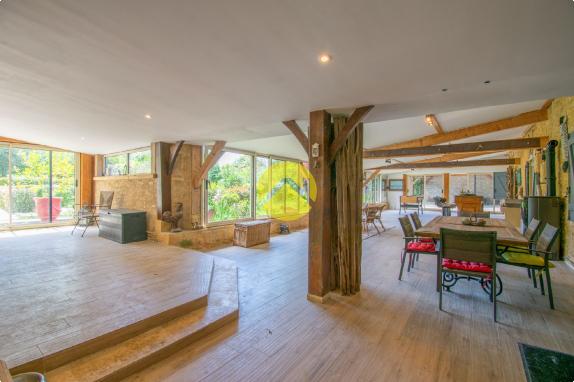 Magnifique longère 395m2 habitable