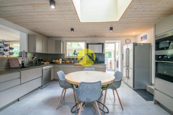 Magnifique longère 395m2 habitable